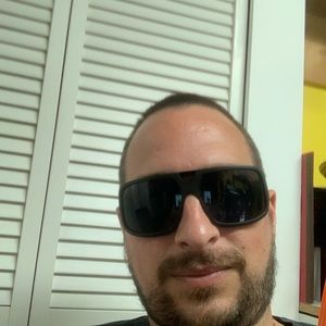 Meet your Posher, Drew